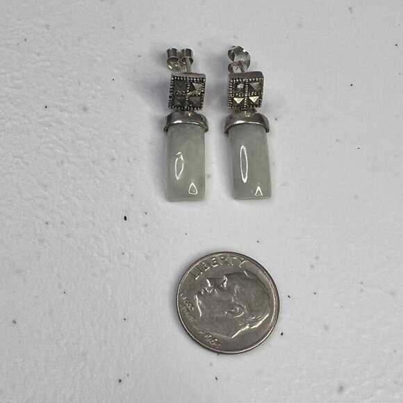 Marcasite & Green Jade Drop Earrings Vintage Style Elegant Stud Design - Picture 7 of 8